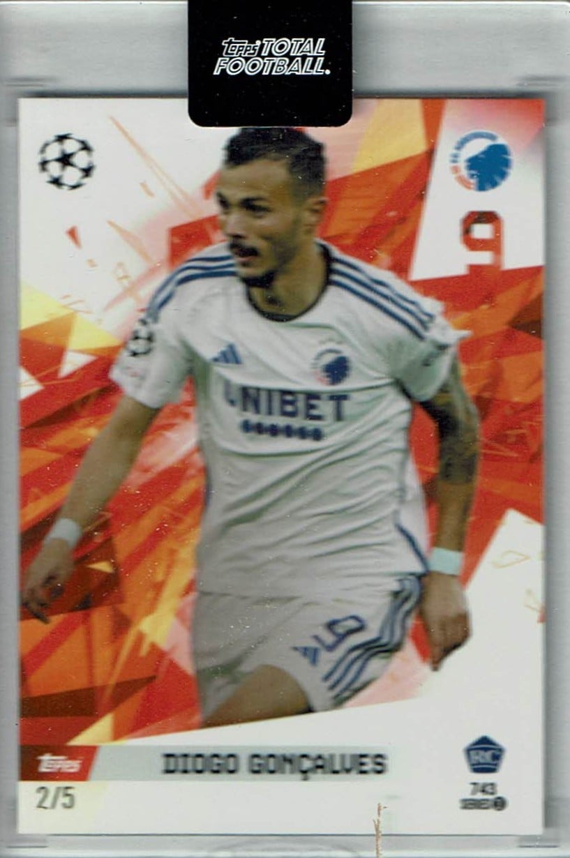 Diogo Goncalves
Red /5
card no. 743
printrun = 5