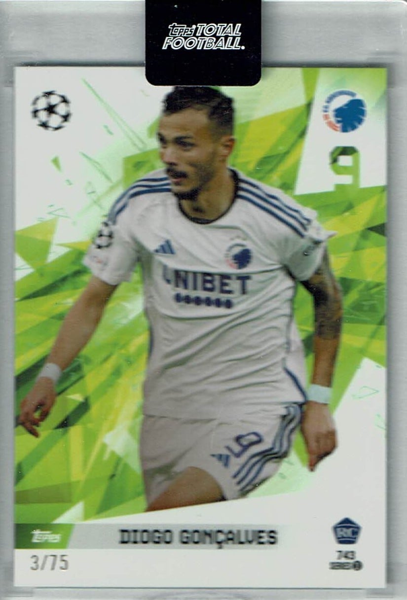 Diogo Goncalves
Green /75
card no. 743
printrun = 75