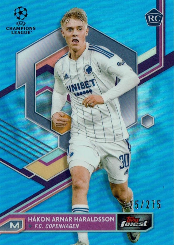 Hakon Haraldsson
Sky Blue Refractor /275
card. no. 80