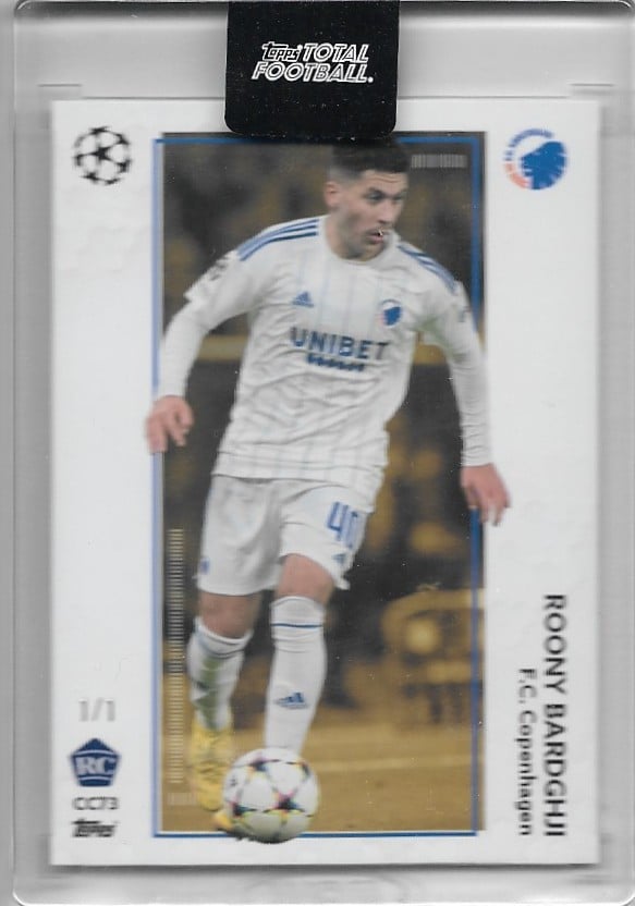 Roony Bardghji
Gold version 1/1
Card no CC73
Printrun = 1